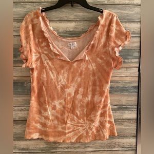 Ruffly Orange/Peachy Top